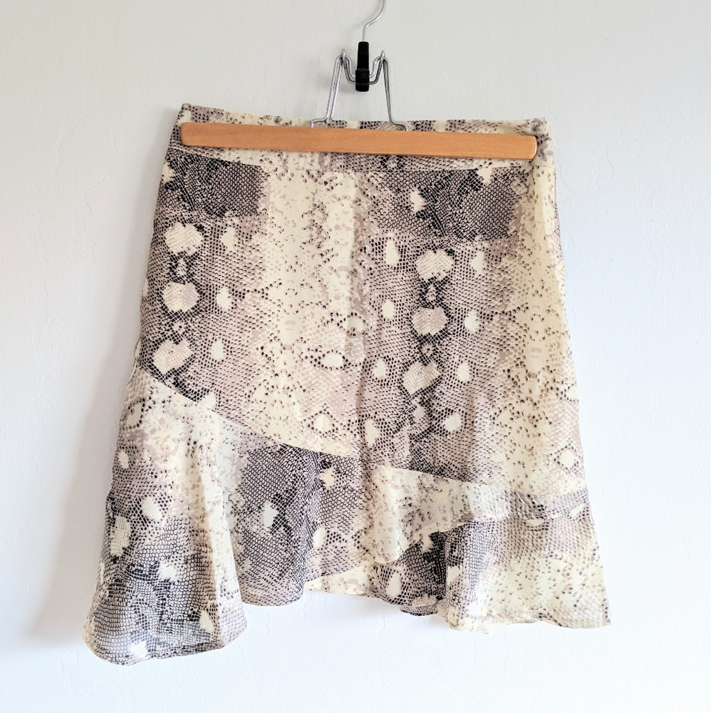 Nastygal Slither Away Skirt NWT - Picture 4 of 5